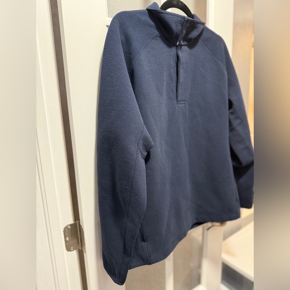 Lululemon Textured Spacer Anorak - Picture 4 of 13